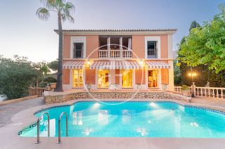 Maison à Golf Bahía. Casa independiente en venta en golf bahía en finestrat