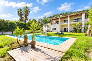 House in Carcaixent. Chalet independiente en venta en carcaixent