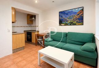 Appartement à Pedralba. Casa de pueblo en pedralba