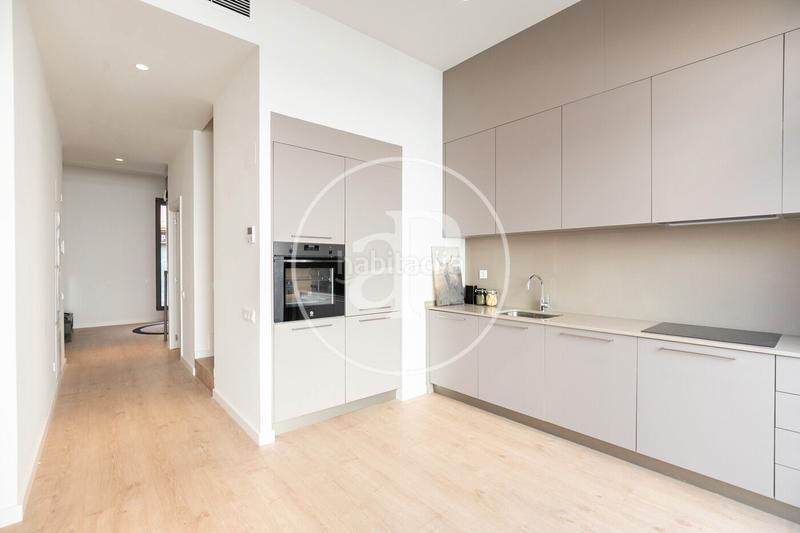 Foto 8aeb3bc9-9d45-46c1-ad4c-2c00a6943163. Promoció Vivienda duplex con Terrazas en Centro de Hospitalet a Hospitalet de Llobregat (L´). Habitatges d´obra nova