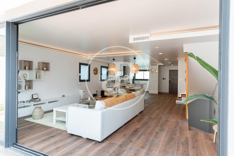 Foto a7fcc864-a854-414b-91e8-413fa6807689. Haus 278m<sup>2</sup> mit heizung parking pool in Montgat