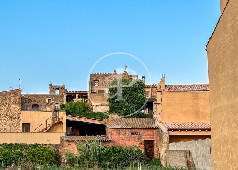 Foto 4bdee60c-094c-4a91-9ce4-65514e100f55. Promozione CASES EMPORDANESES. Obra Nueva Finalizada in Gualta. Abitazioni di nuova costruzione