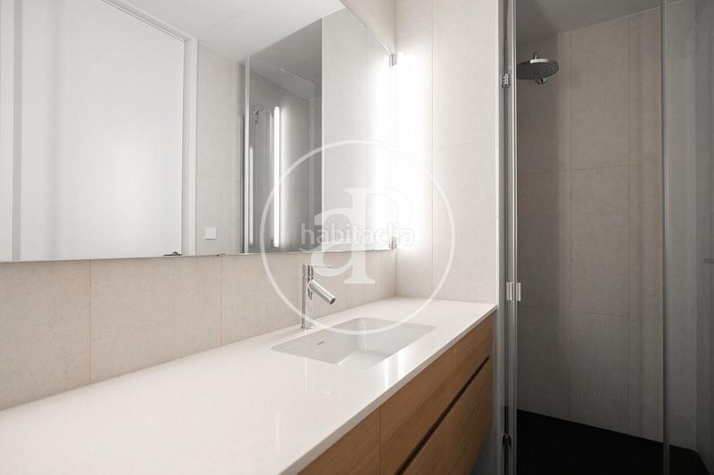 Foto 244e798b-3473-4c34-89fb-4922324109f7. Promotion Único piso de 3 dormitorios con balcón a estrenar en Eixample Dreta dans Barcelona. Logements de biens neufs