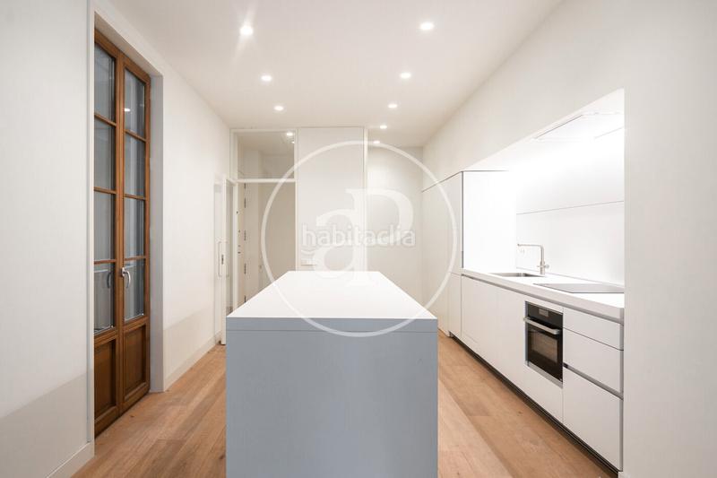 Foto 5d441bdb-ed15-4c36-9b01-8c5c1a9e0ed9. Promotion Único piso de 3 dormitorios con balcón a estrenar en Eixample Dreta dans Barcelona. Logements de biens neufs