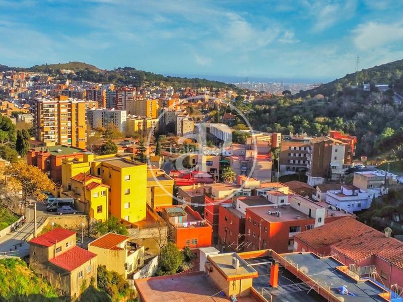 Foto 66fecad1-57be-41fb-b823-41eeb56b232c. Piso 68m<sup>2</sup> en carrer costa pacheco 6 en Sant Genís dels Agudells Barcelona