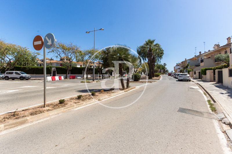 Foto fb5d612e-dd20-4bfa-9692-26f0617be290. Promoción Promoción de Obra Nueva Proyecto en El Puig de Santamaria (Valencia) en El Puig de Santa Maria. Edificio viviendas de obra nueva