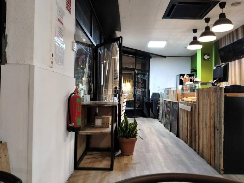 Foto f6e9ad9f-1082-411d-9466-fb016b4e0788. Traspàs local comercial a justo vilar 18 a El Cabanyal-El Canyamelar Valencia