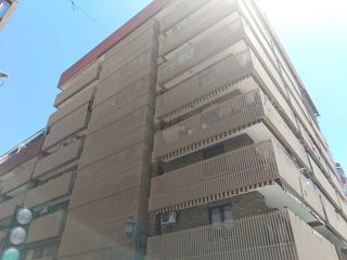 Pis  Avenida puerto. 5 hab. avda. puerto ascensor y buen garaje