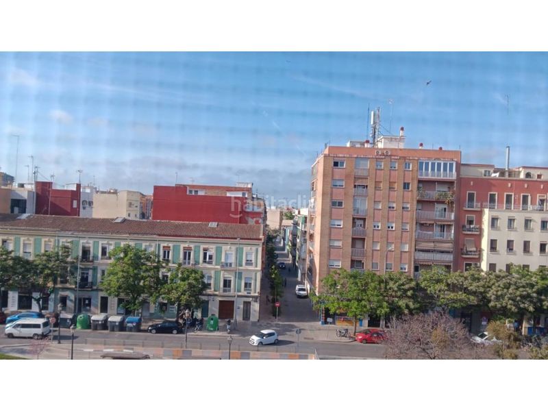 Foto 8f2123a3-5613-42bf-96d9-e47879e7473f. Pis a calle martí grajales 2 a El Cabanyal-El Canyamelar Valencia