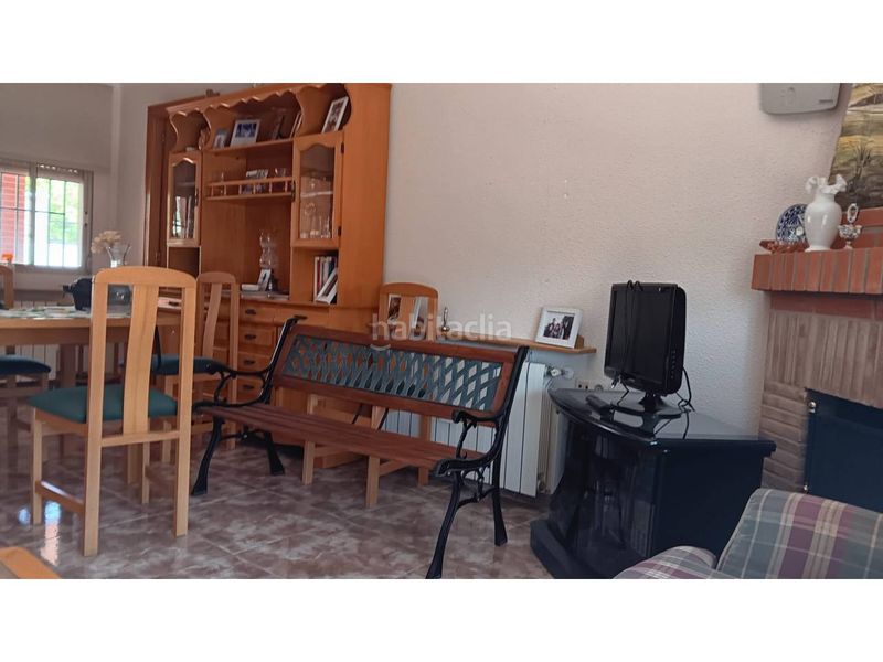 Foto 7010d99e-c02b-42ef-936e-127166d222e2. Xalet a Picassent