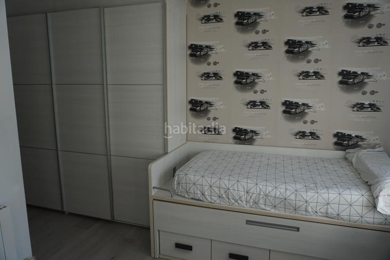 Foto df4d1ad4-fec2-4f1e-8cc3-eaa6acc72170. Piso en Centro-Ariz-Uribarri Basauri