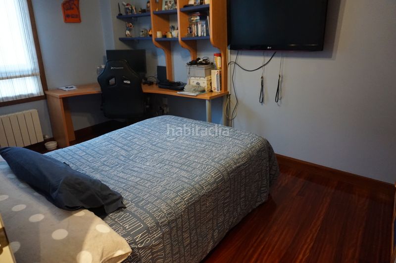 Foto 6c575beb-bde0-4d8d-8a7c-9d9a2e9a490f. Piso en Kalero-Basozelai Basauri