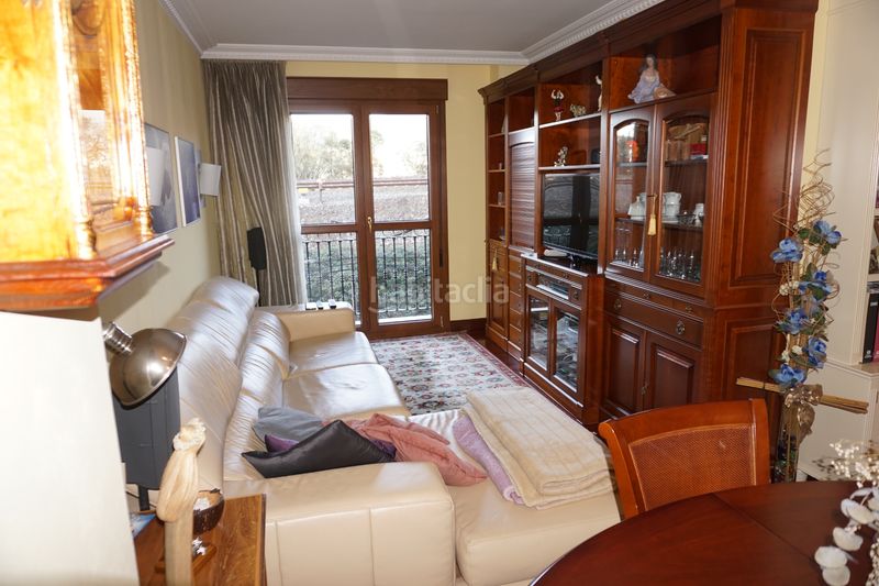 Foto 8bf99a3e-f097-474a-b1ff-c8bdaadf556f. Piso en Kalero-Basozelai Basauri