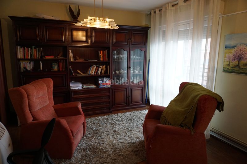 Foto 3025af61-fb14-4520-8760-a55f7012e5ae. Flat with heating in Centro-Ariz-Uribarri Basauri