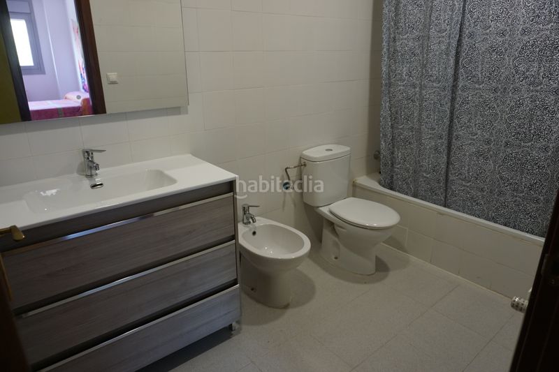 Foto b9c19310-6222-4cfc-bdbc-be241acbe1f8. Pis amb calefacció aparcament a Ugao - Miraballes