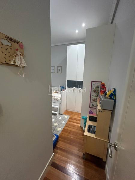 Foto 47a02762-9bb7-450d-bbbc-ee0a987fd1e1. Appartamento con riscaldamento parcheggio in Sabino Arana-Jesuitas Bilbao