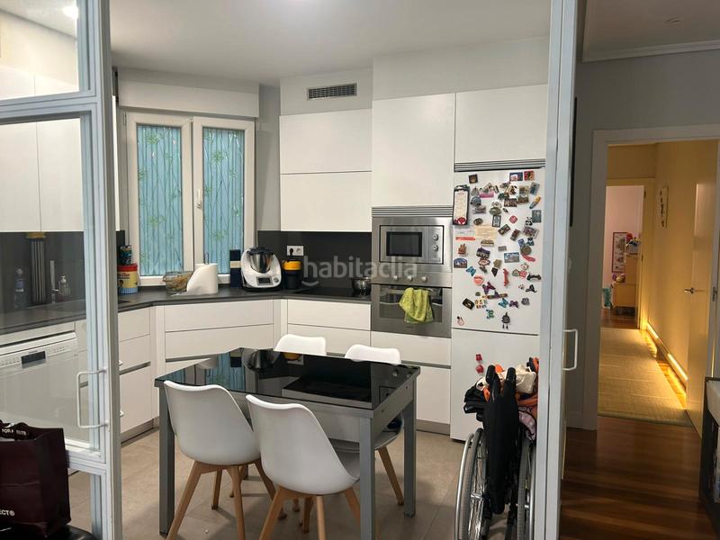 Foto 12003e37-f6ca-4fe1-95e4-ce8fa1cf6b0e. Appartement avec chauffage parking dans Sabino Arana-Jesuitas Bilbao