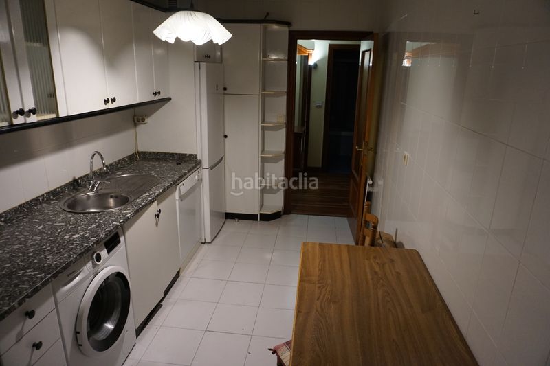 Foto 825ff3b2-04b2-4297-b5c3-8660369d3680. Appartamento con riscaldamento parcheggio in Kalero-Basozelai Basauri