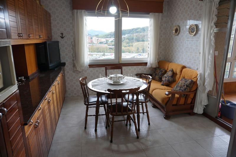 Foto 0be3cbff-92eb-461b-828c-2598126d2b59. Appartement avec chauffage dans Centro-Ariz-Uribarri Basauri