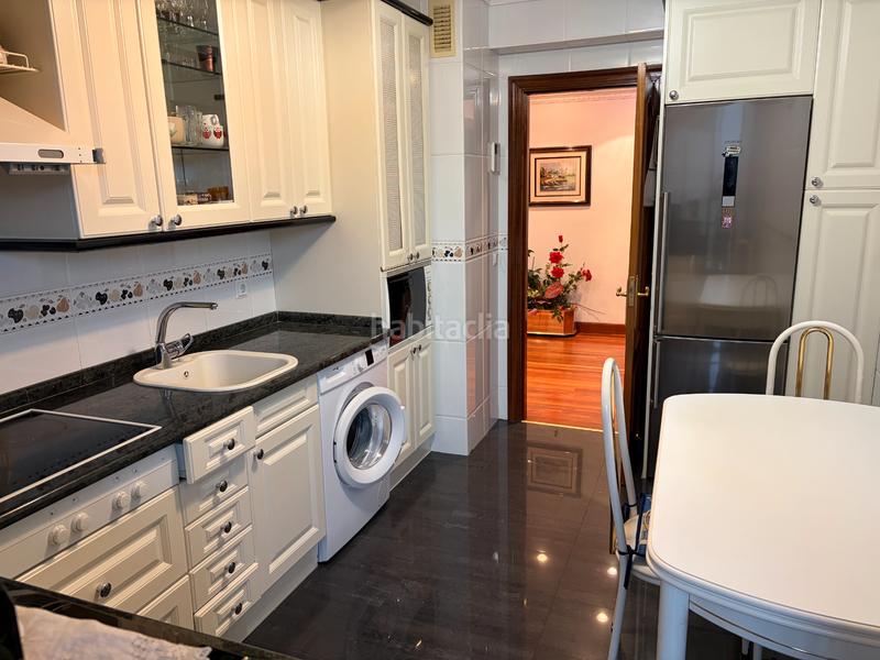 Foto e0a737ec-8174-4cca-a65d-59e61f4a457c. Flat with heating parking in Pozokoetxe Basauri