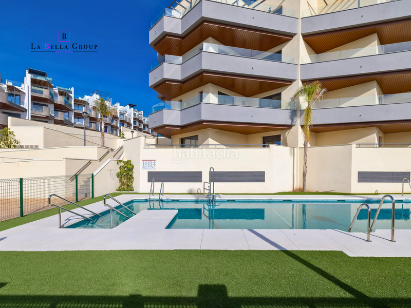 Foto 0f63a6c3-bf53-40e3-8319-2b3584cd4564. Pis amb aparcament piscina a El Morche Torrox