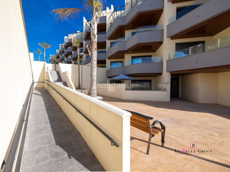 Foto 4aaf4ca9-4b96-4a36-b486-1c836b053a11. Pis amb aparcament piscina a El Morche Torrox