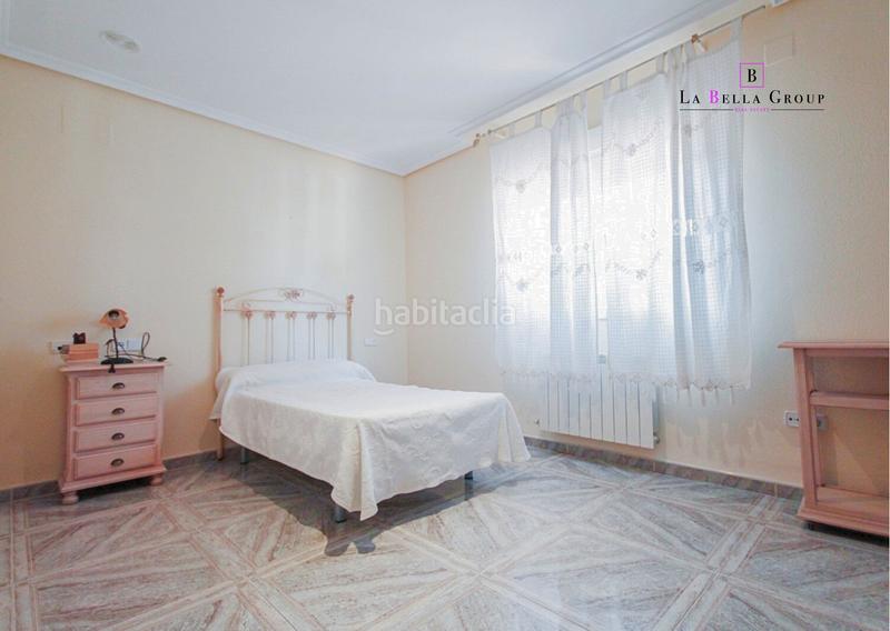 Foto fa44c843-1c34-474a-8e06-af6cb402601f. Xalet amb xemeneia calefacció aparcament a Fuentenava de Jábaga