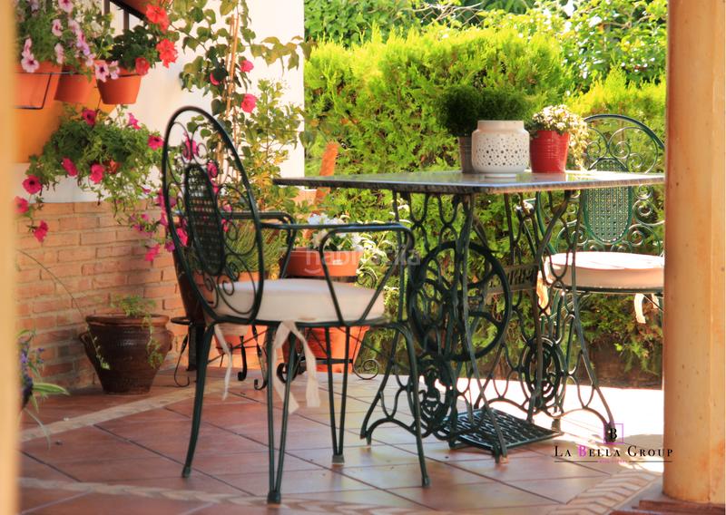 Foto 3891251c-93d1-41dc-babc-c559cd4bf00b. Casa con camino parcheggio piscina in Priego de Córdoba