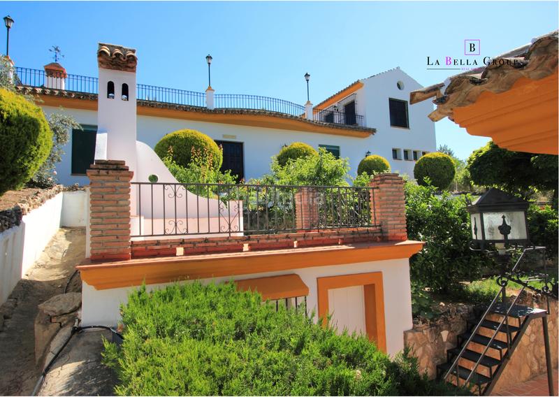 Foto 8fba72c0-0bd0-46ba-a1ac-15f35d4eef22. Casa con camino parcheggio piscina in Priego de Córdoba