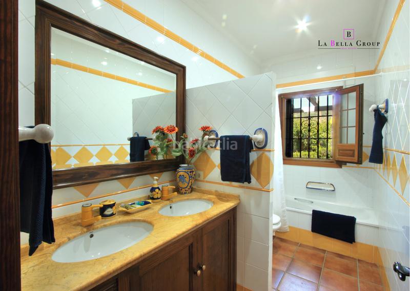 Foto 9e8356c4-52e3-40f2-8c77-ab24a80bee3e. Casa con camino parcheggio piscina in Priego de Córdoba