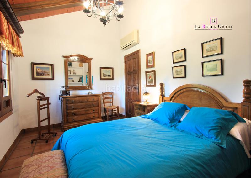 Foto affb88f4-0d83-4ec5-aefa-9a1180d2ffa2. Casa con camino parcheggio piscina in Priego de Córdoba