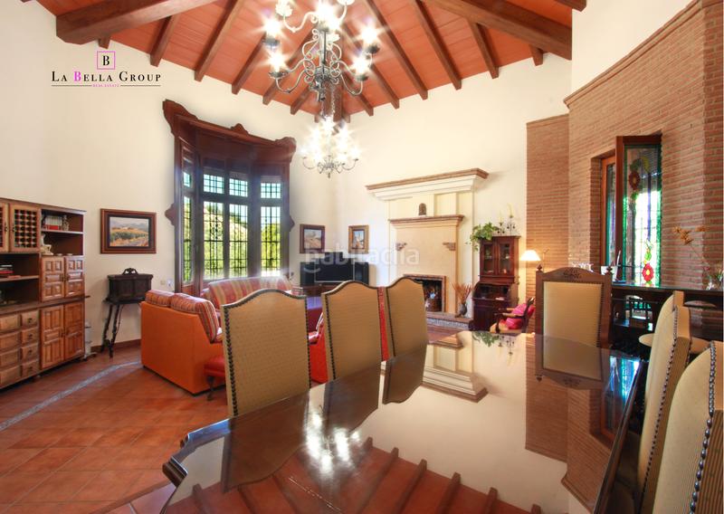 Foto e659c22d-0709-459c-a4f4-ea063d420868. Casa con camino parcheggio piscina in Priego de Córdoba