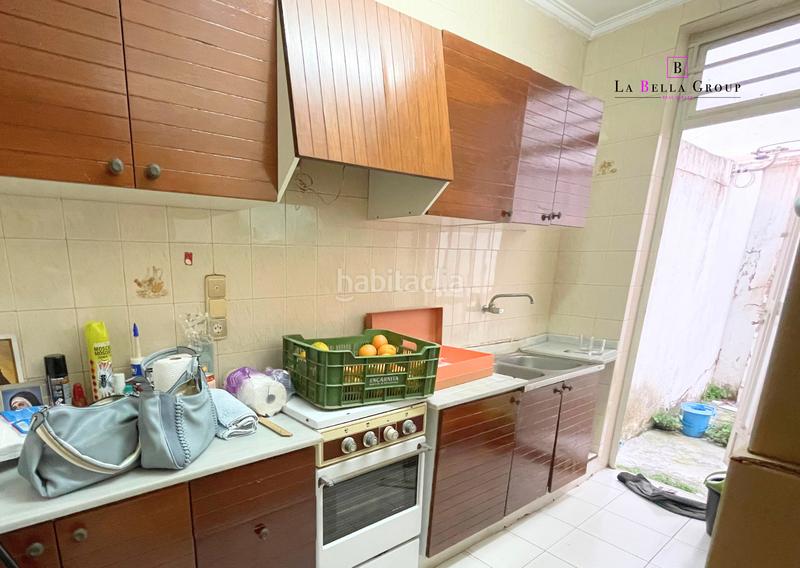 Foto 484db7d2-c48f-440d-8a02-fe2c03277c78. Local comercial a Centro Histórico Gandia