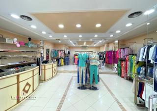 Local Comercial  Carrer d'alfaro. Tienda de ropa en pleno funcionamiento – gandía (valencia)