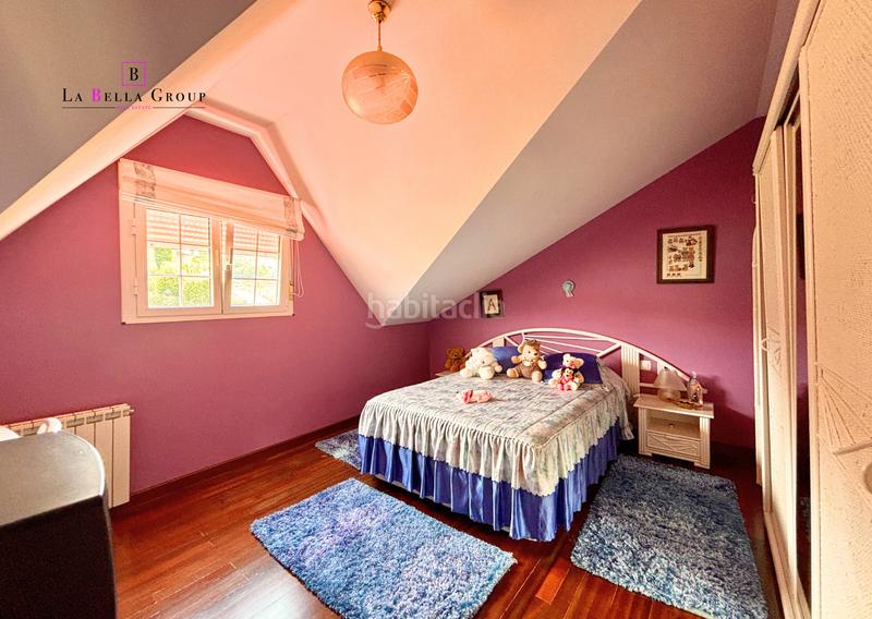 Foto c1a169bd-6c4d-43c8-99ea-860e346e43be. Casa  independiente en barrio la esprilla en Igollo en Camargo