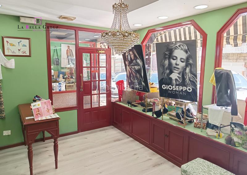 Foto bfc8d52e-7be6-4e51-b345-d133ce1c59fe. Geschäftsraum in Marín