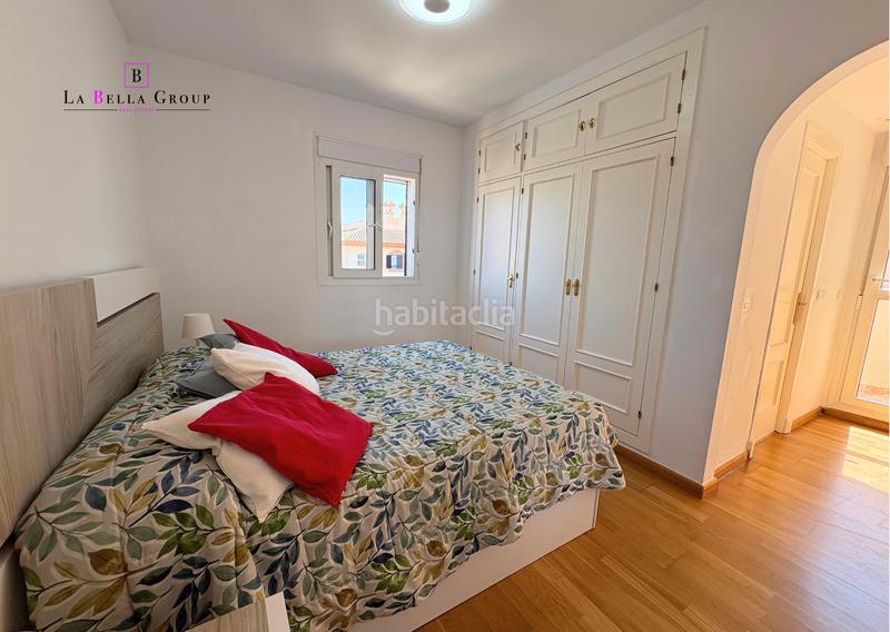 Foto da8e14f1-eba2-4510-9f82-0f823304886b. Casa  pareada con jardín en urb. royal golf – en Jerez de la Frontera