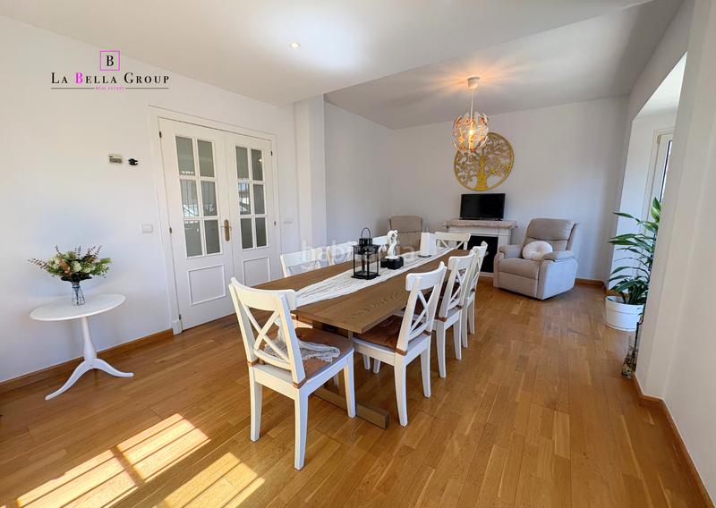 Foto e631f61a-260d-4bec-beda-7b00526afd9d. Casa  pareada con jardín en urb. royal golf – en Jerez de la Frontera