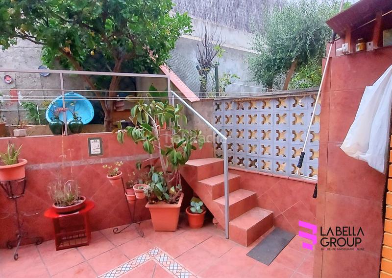 Foto 1036f951-6ae1-4c41-a04a-9fc7f695ada6. Casa adosada ¡descubre tu nuevo hogar ! en Sant Climent de Llobregat