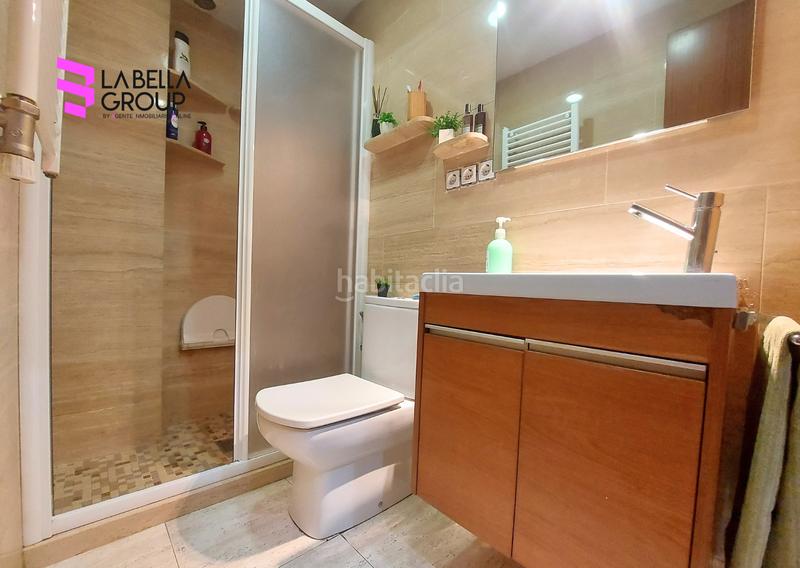 Foto 2308b7cc-b7a2-4b5c-af45-6275f01cc268. Casa adosada ¡descubre tu nuevo hogar ! en Sant Climent de Llobregat
