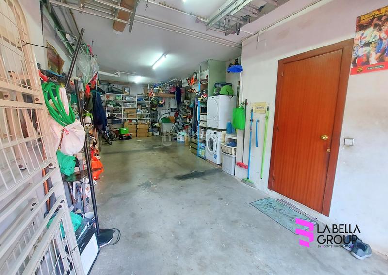 Foto 597105df-8979-4996-aba3-f84da5d3ea0d. Casa adosada ¡descubre tu nuevo hogar ! en Sant Climent de Llobregat