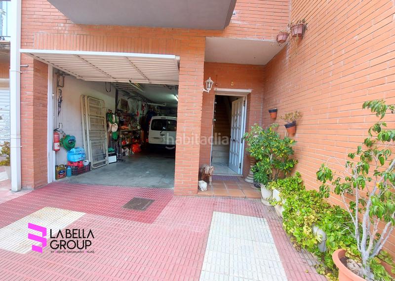 Foto 95e5e369-845f-44a1-a47f-0d6fd9786215. Casa adosada ¡descubre tu nuevo hogar ! en Sant Climent de Llobregat