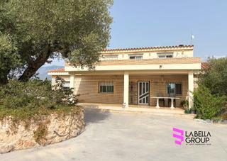 Maison  Carrer mas. Casa con terreno en tortosa