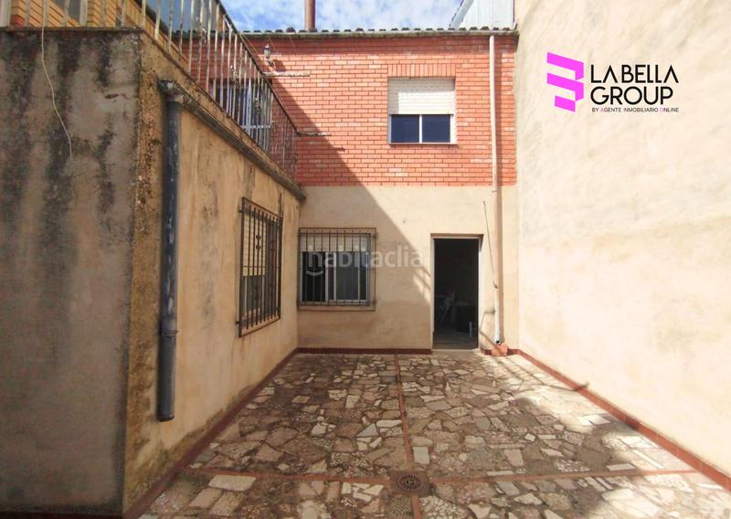 Foto 2d2b7668-8c42-4f7a-a8e8-2fc2cb4fad67. Casa amb xemeneia aparcament a Castellar