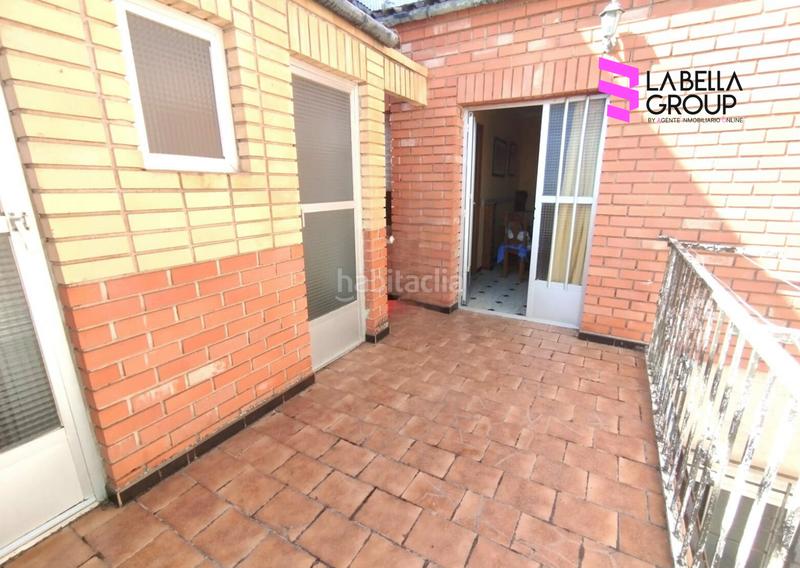 Foto 4e8ae995-9d1c-497e-9b17-0b8ded02be28. Casa amb xemeneia aparcament a Castellar