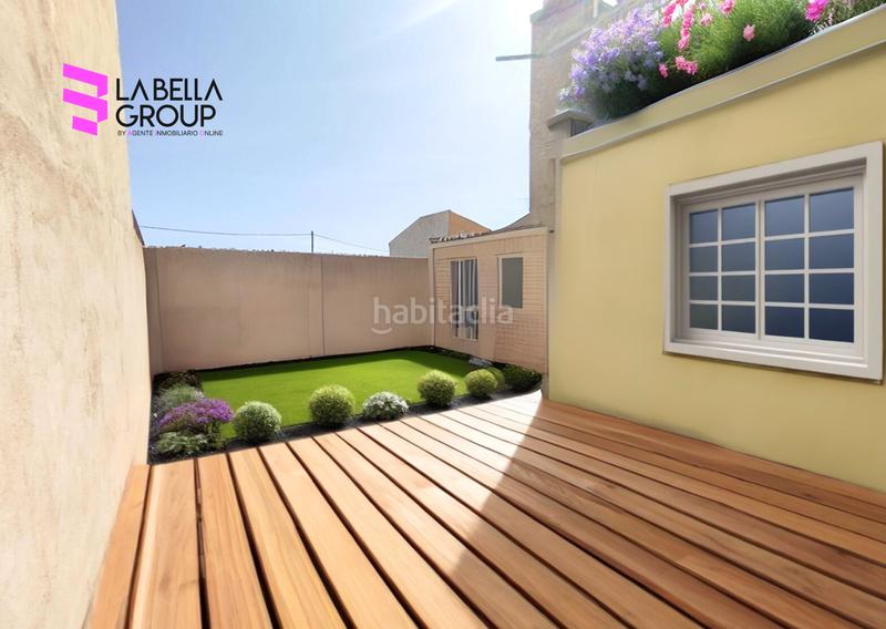 Foto ccb193b0-3b4d-446e-a8c5-7009efaeb462. Casa amb xemeneia aparcament a Castellar