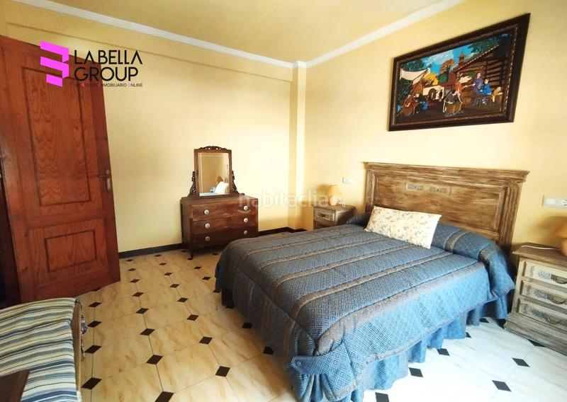 Foto d6da89cf-8a8b-4e57-88f9-9addc1fda276. Casa amb xemeneia aparcament a Castellar