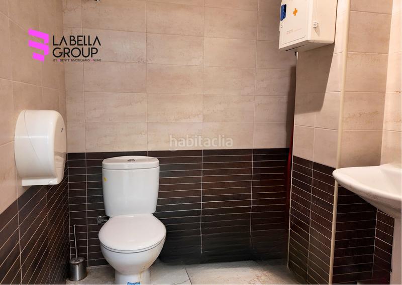 Foto 90ddd250-2427-4797-b413-9665570d9063. Local comercial  de 333 m² en pleno centro en Marín