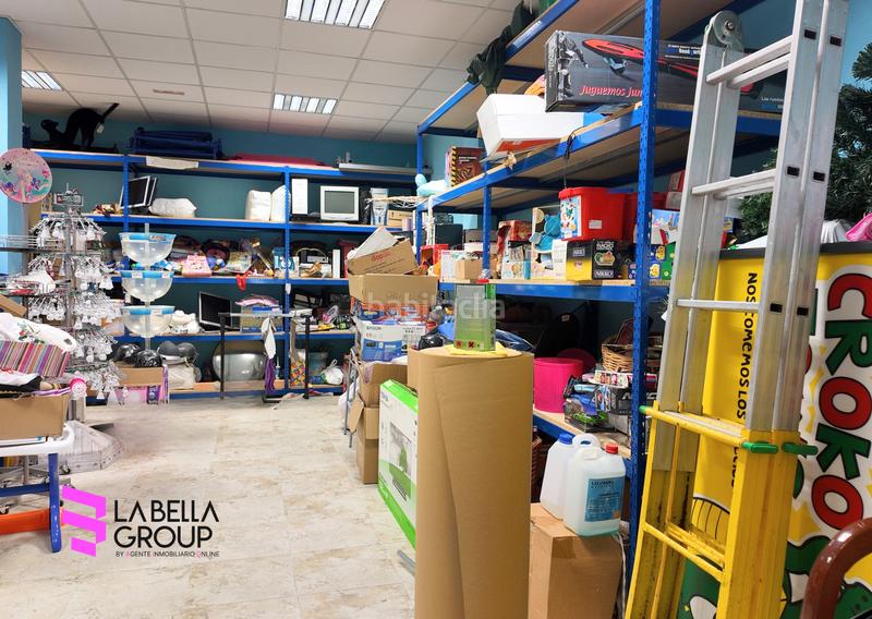 Foto 9e8e16e9-a520-4092-8942-598d3c41b0fa. Local comercial  de 333 m² en pleno centro en Marín