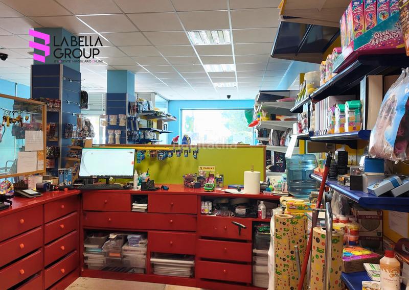 Foto bc09773e-99ea-413f-8607-0f4e9127f052. Local comercial  de 333 m² en pleno centro en Marín